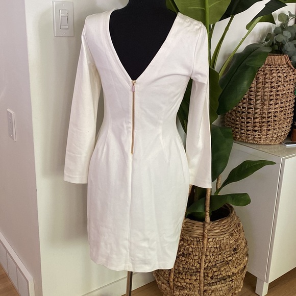 Banana Republic beautiful Ivory Dress - Picture 4 of 9